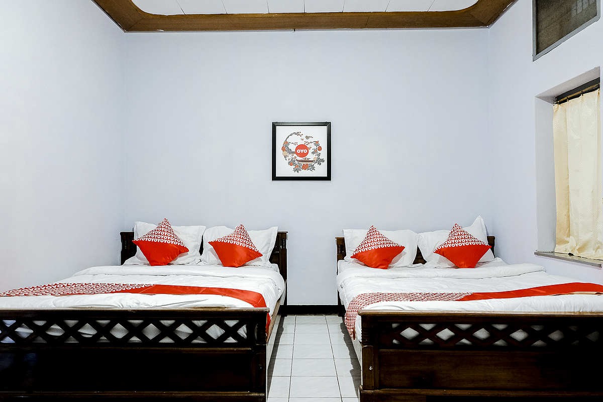 OYO 1036 Hotel Palem 1