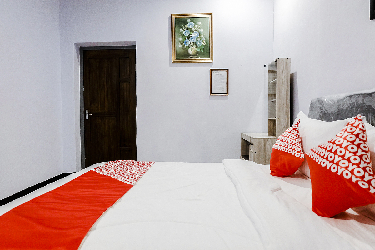 OYO 1036 Hotel Palem 1