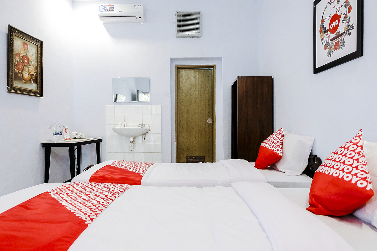 OYO 1036 Hotel Palem 1
