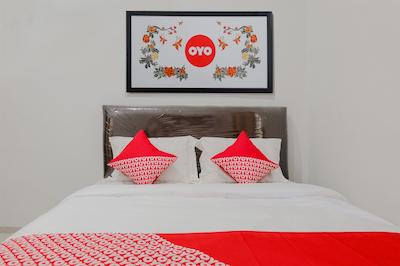 OYO 1038 Embun Pagi Syariah Residence