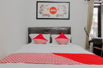 OYO 1038 Embun Pagi Syariah Residence