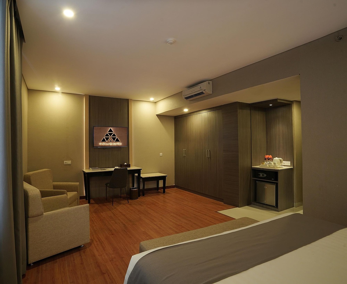 Pyramid Suites Banjarmasin