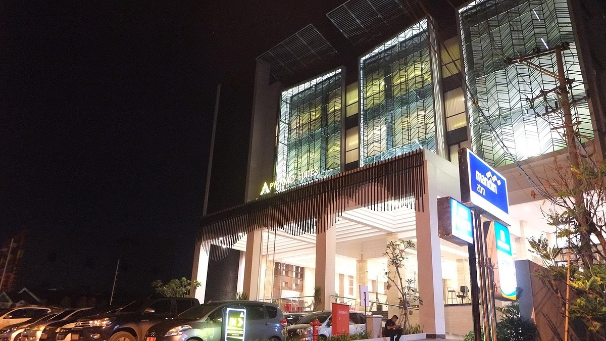 Pyramid Suites Banjarmasin