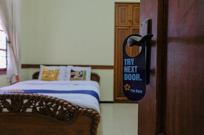 Spot On 1767 Villa Anggur Panderman