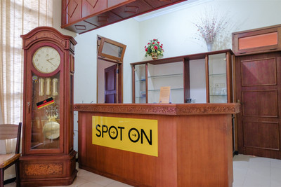 Spot On 1767 Villa Anggur Panderman