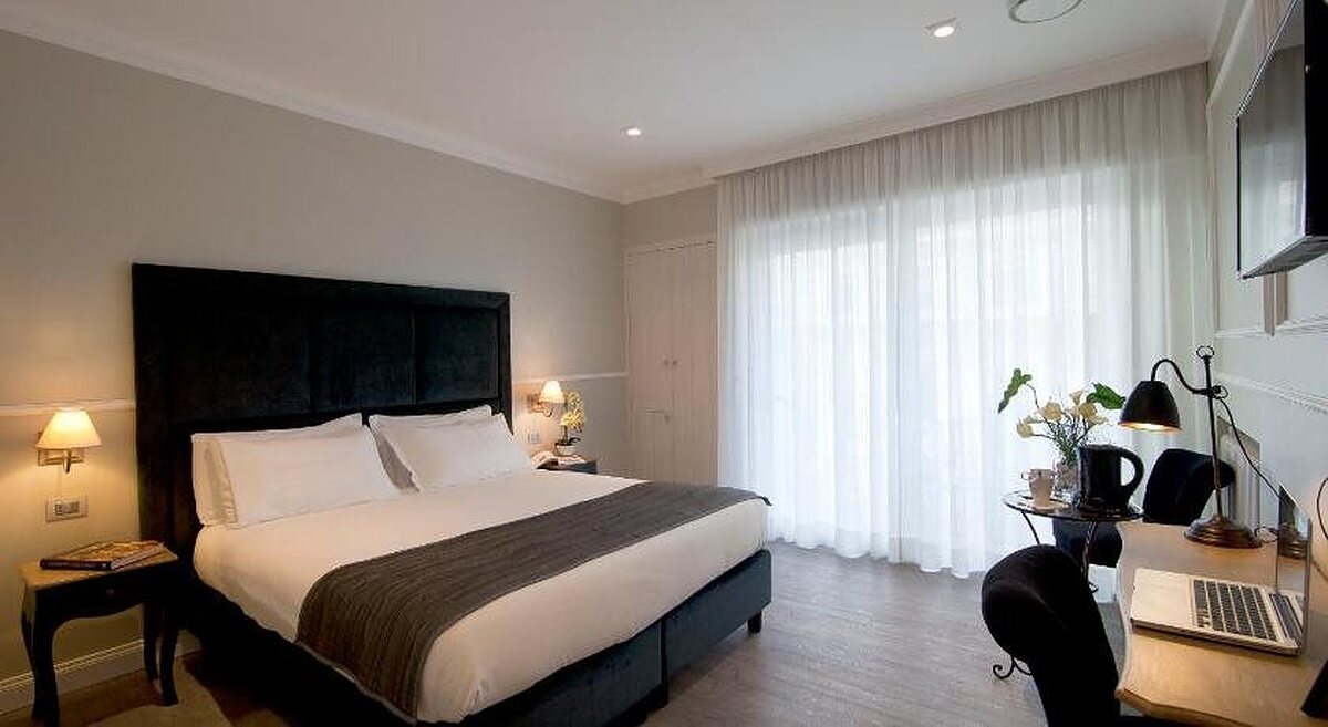 Seven Suites