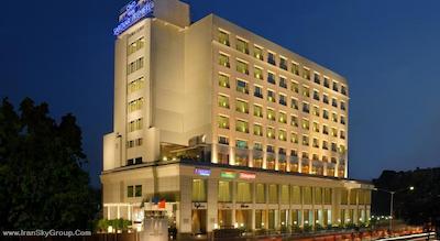 گرند ساروار پرمیر