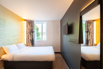 B B Hotel Saint Denis Porte De Paris