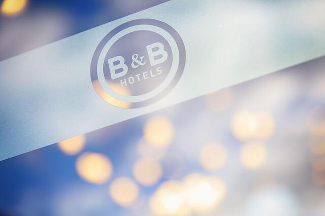 B B Hotel Saint Denis Porte De Paris