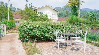 Oyo 1785 Villa Jeruk Ciwidey