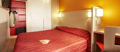 PREMIERE CLASSE VERSAILLES SAINT CYR L ECOLE