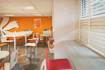 PREMIERE CLASSE VERSAILLES SAINT CYR L ECOLE