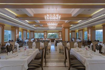 رویال تولیپ ناوی مومبای