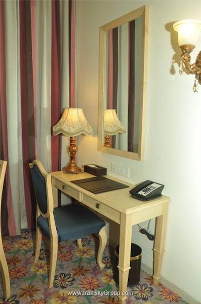 رویال تولیپ ناوی مومبای