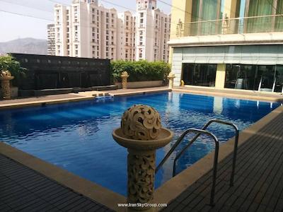 رویال تولیپ ناوی مومبای