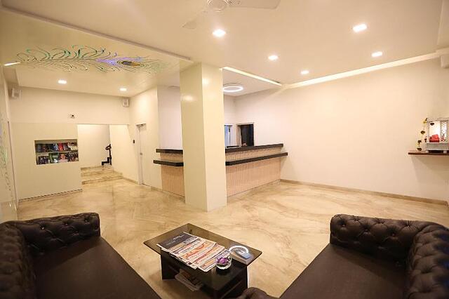 Hotel Lokesh
