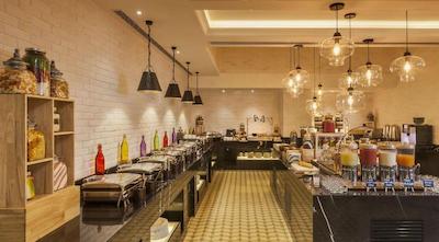 Lemon Tree Premier City Center Pune