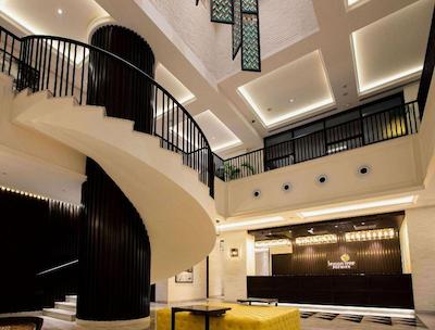 Lemon Tree Premier City Center Pune