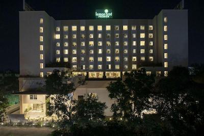 Lemon Tree Premier City Center Pune