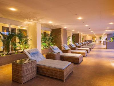 Lemon Tree Premier City Center Pune