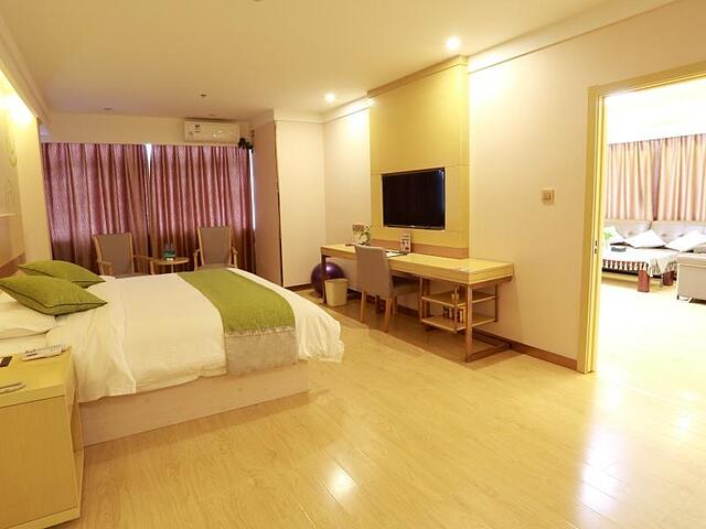 GREENTREE INN WUXI YIXING GUANLIN TOWN EXPRESS HOT