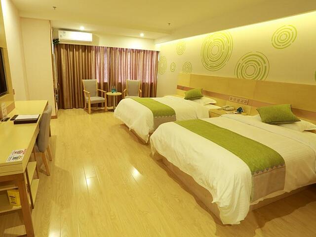GREENTREE INN WUXI YIXING GUANLIN TOWN EXPRESS HOT