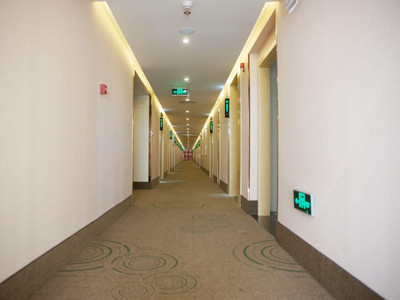 GREENTREE INN WUXI YIXING GUANLIN TOWN EXPRESS HOT