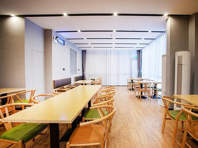 GREENTREE INN WUXI ZHONGQIAO HOTEL