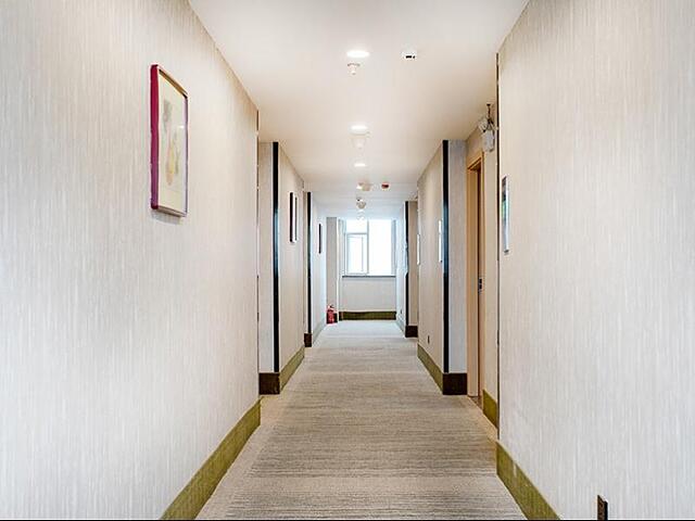 GREENTREE INN WUXI ZHONGQIAO HOTEL