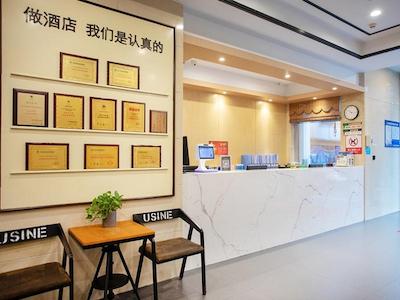 GREENTREE INN WUXI ZHONGQIAO HOTEL