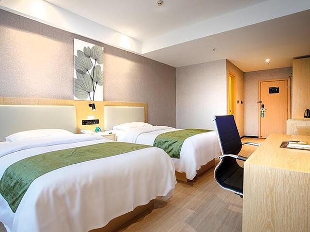 GREENTREE INN WUXI ZHONGQIAO HOTEL