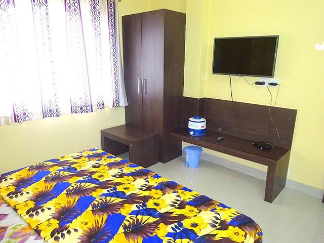 Hotel Gopi Vallabh