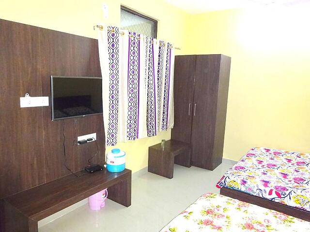 Hotel Gopi Vallabh