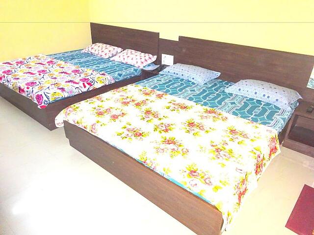 Hotel Gopi Vallabh