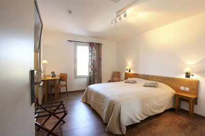 LOGIS HÔTEL LE NOUVEL