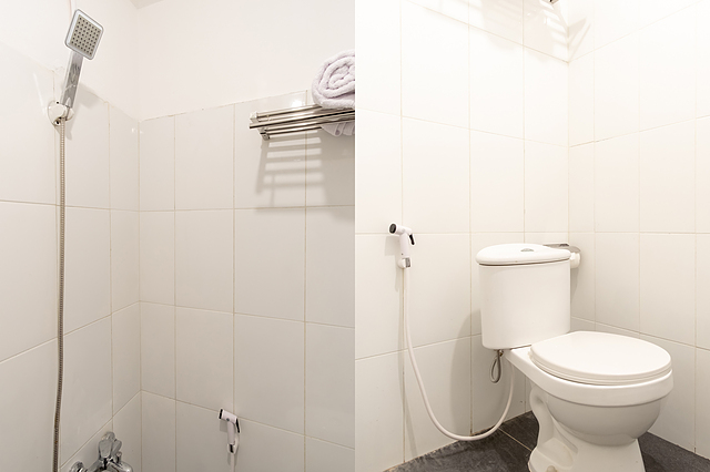 Oyo 1400 Barat Residence