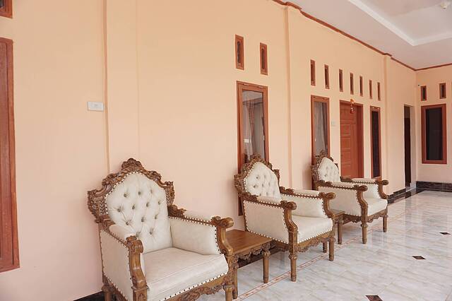 Ramos Inn