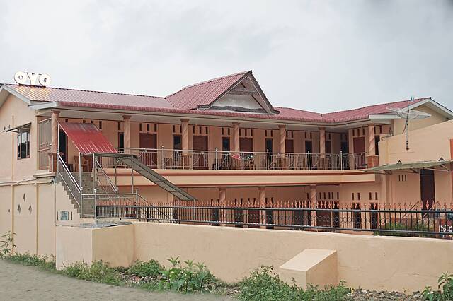 Ramos Inn