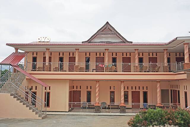 Ramos Inn
