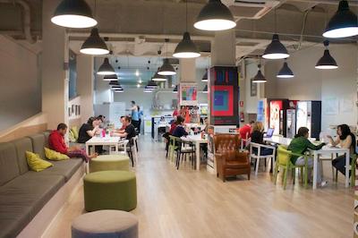 Hola Hostal Eixample