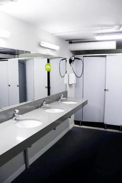 Hola Hostal Eixample