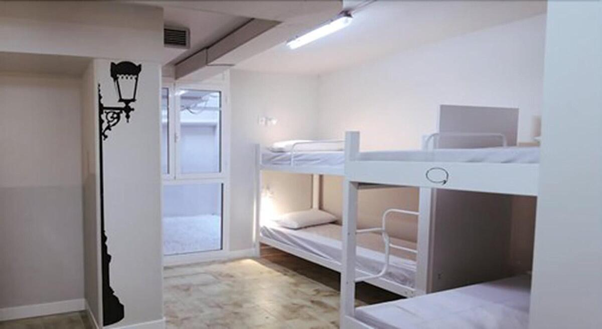Hola Hostal Eixample