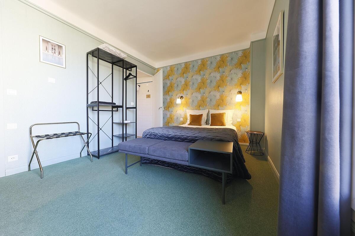 Ha Tel Azur Reims