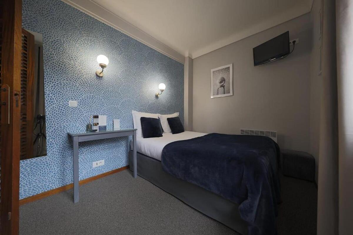 Ha Tel Azur Reims