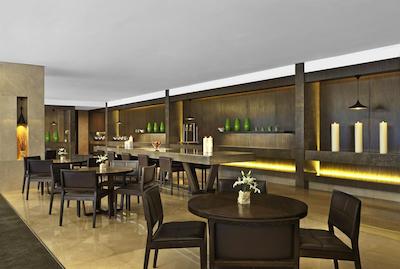 وستین مومبای گاردن سیتی