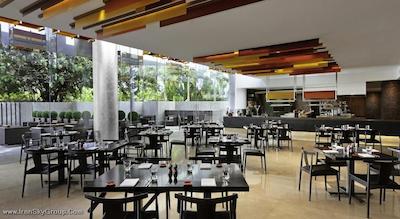 وستین مومبای گاردن سیتی