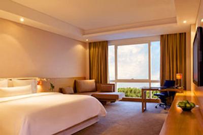 وستین مومبای گاردن سیتی