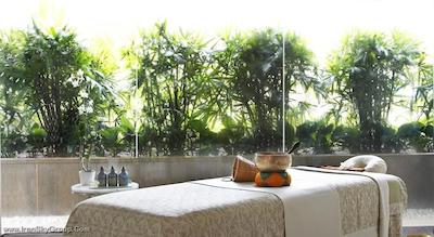 وستین مومبای گاردن سیتی