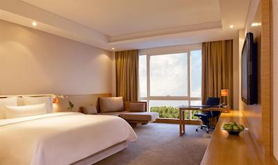 وستین مومبای گاردن سیتی