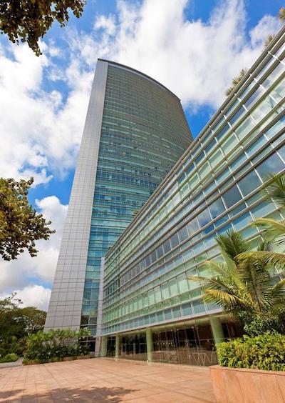 وستین مومبای گاردن سیتی